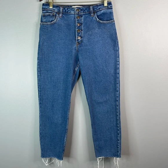 ABERCROMBIE & FITCH Curve Love The Mom High Rise Jeans Mid Wash Button Fly 29/8R - Picture 12 of 12